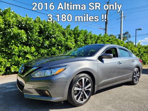 2016 Nissan Altima for sale at Auto Tempt  Leasing Inc in Miami FL