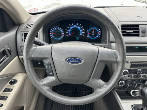 2012 Ford Fusion S