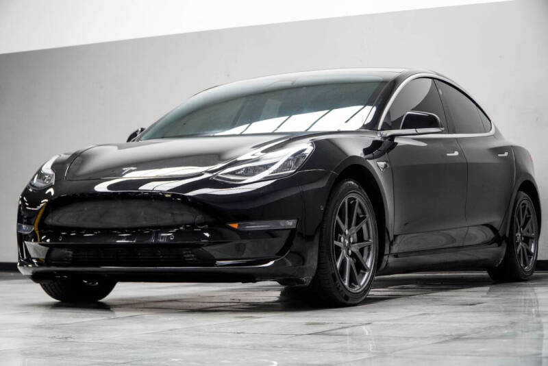 2020 Tesla Model 3 Long Range