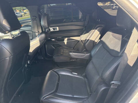 2022 Ford Explorer ST