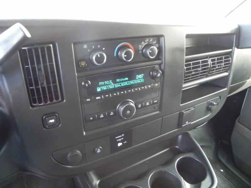 2017 Chevrolet Express 2500