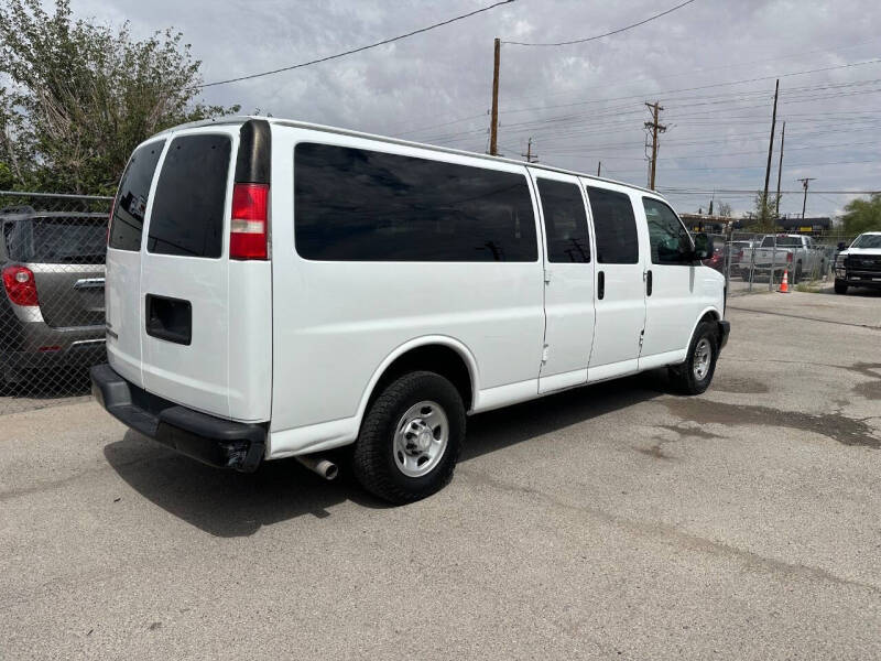 2017 Chevrolet Express LS 3500