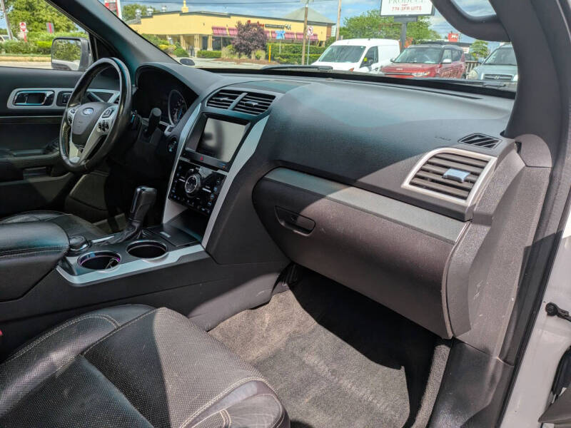 2013 Ford Explorer Sport