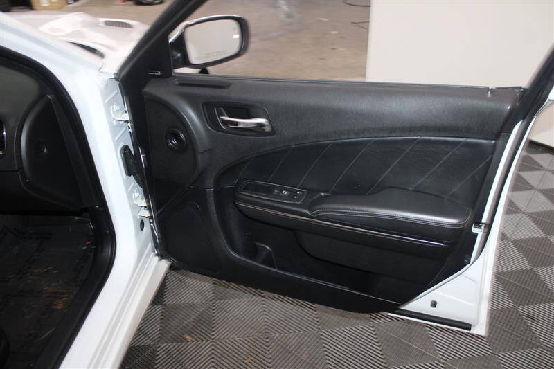 2015 Dodge Charger SRT Hellcat