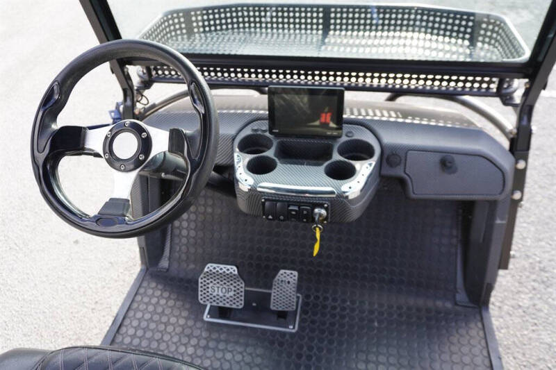 2022 Epic Carts E40L