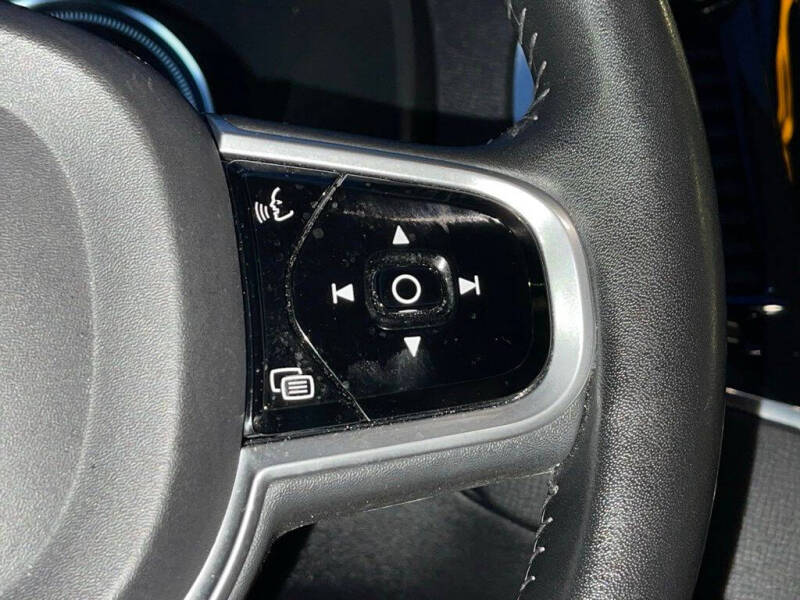 2018 Volvo XC90 T8 eAWD Inscription