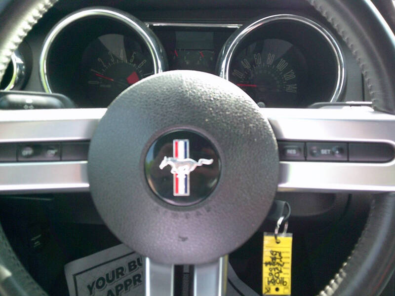 2006 Ford Mustang GT Deluxe