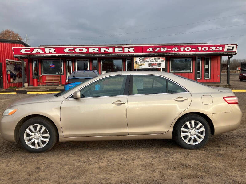 2009 Toyota Camry SE's photo