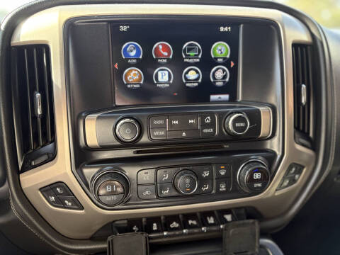 2016 GMC Sierra 3500HD Denali