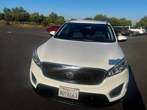 2018 Kia Sorento LX