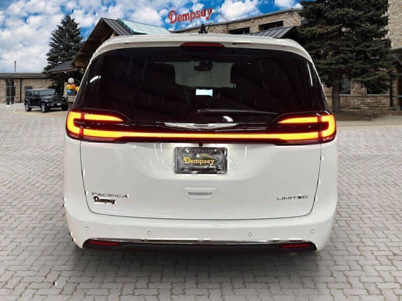 2026 Chrysler Pacifica Limited