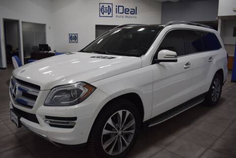 2015 Mercedes-Benz GL-Class for sale at iDeal Auto Imports in Eden Prairie MN