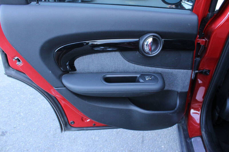 2016 MINI Clubman Cooper