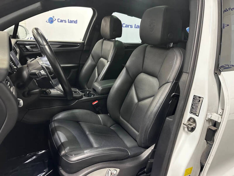 2018 Porsche Macan S