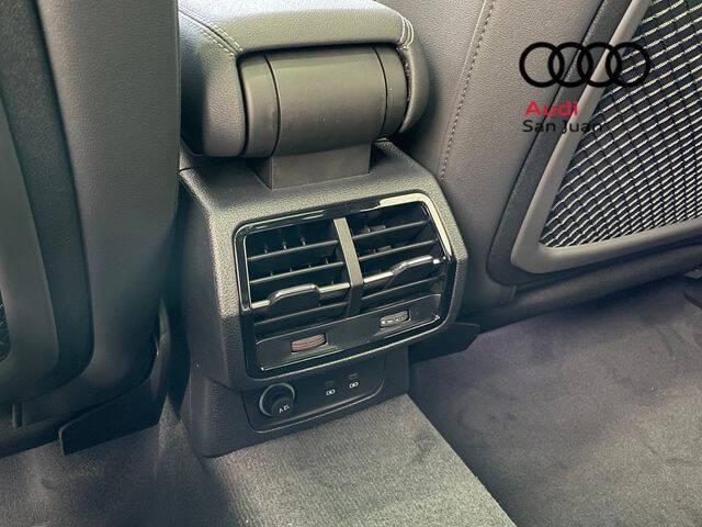 2025 Audi Q3 quattro S line Premium 45 TFSI