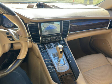 2014 Porsche Panamera