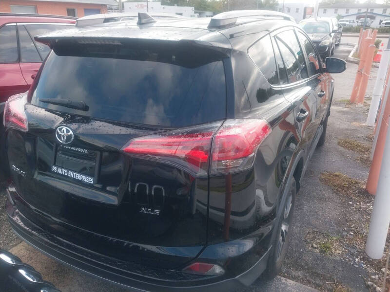 2018 Toyota RAV4 XLE