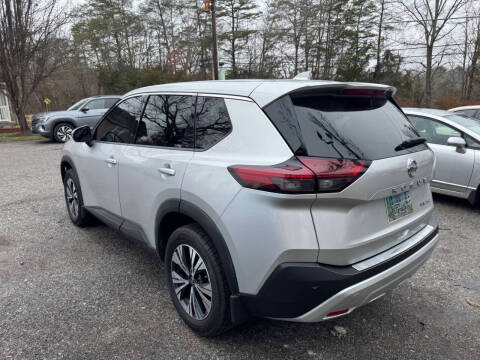 2021 Nissan Rogue SV