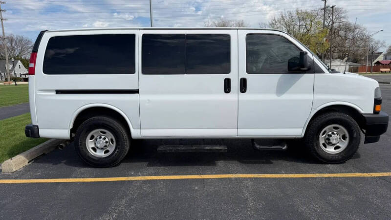 2018 Chevrolet Express LS 3500