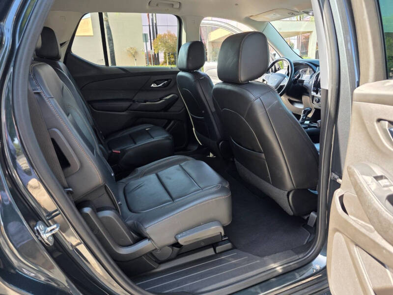 2021 Chevrolet Traverse RS