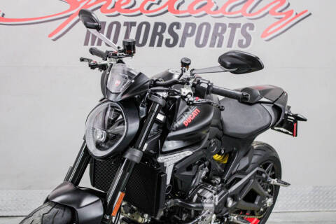 2021 Ducati Monster