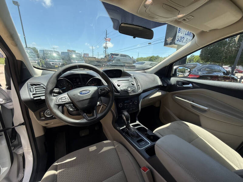 2018 Ford Escape SE