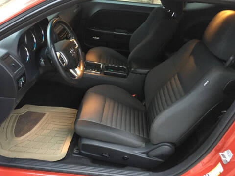 2013 Dodge Challenger SXT