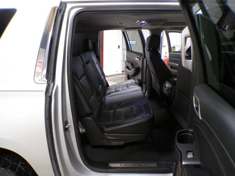 2020 GMC Yukon XL Denali