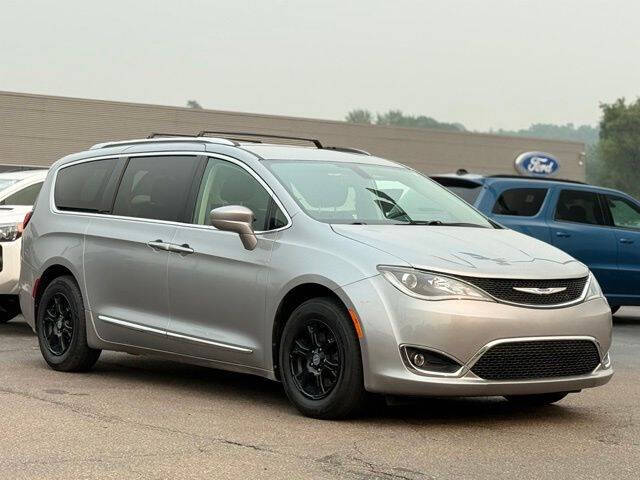 2019 Chrysler Pacifica Touring L