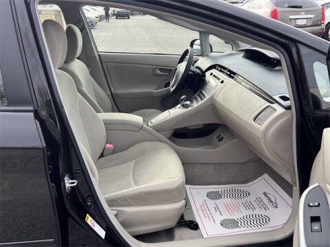 2011 Toyota Prius Two