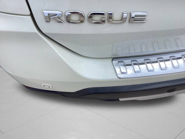 2020 Nissan Rogue SL