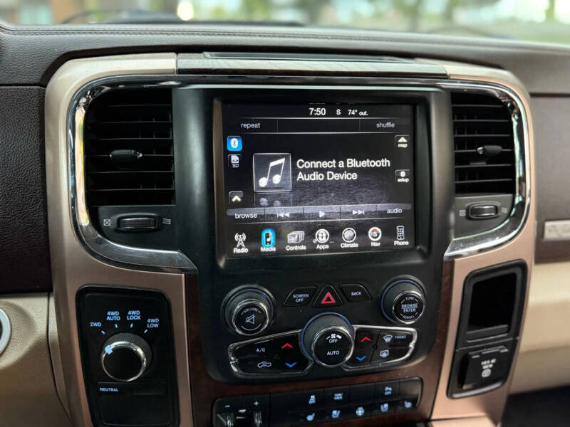 2013 RAM 1500 Laramie Longhorn