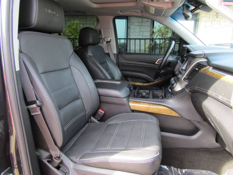 2017 GMC Yukon Denali