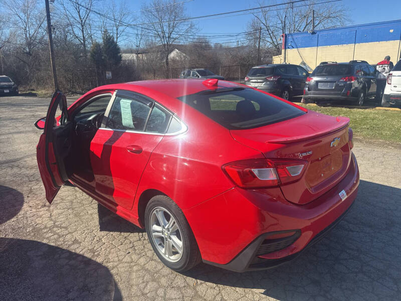 2017 Chevrolet Cruze LT Auto