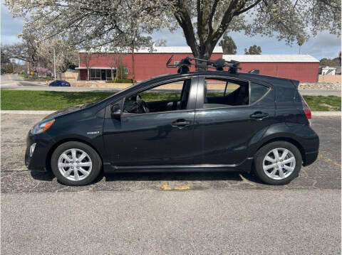 2017 Toyota Prius c for sale at Dealers Choice Inc in Farmersville CA