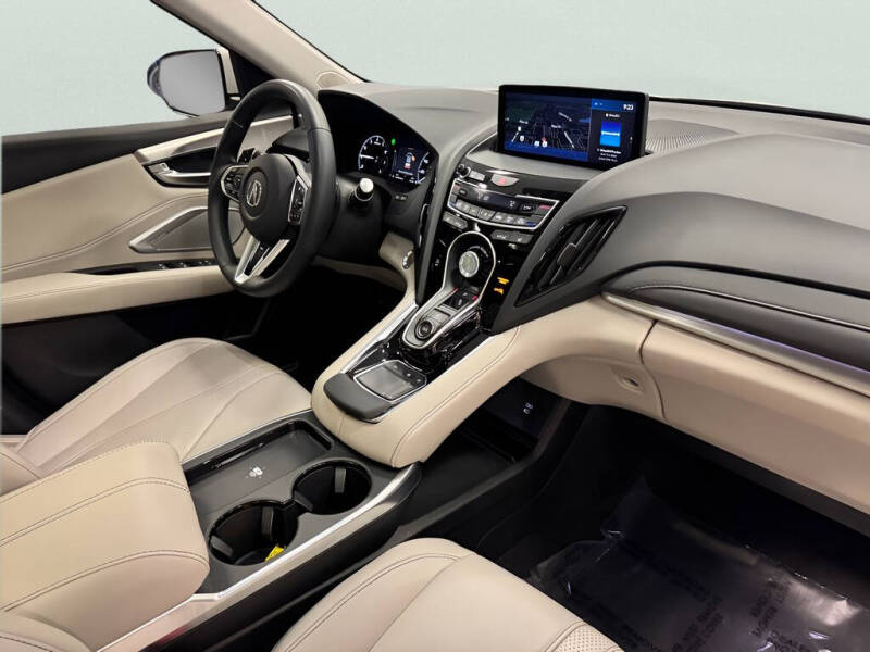 2025 Acura RDX SH-AWD w/Tech