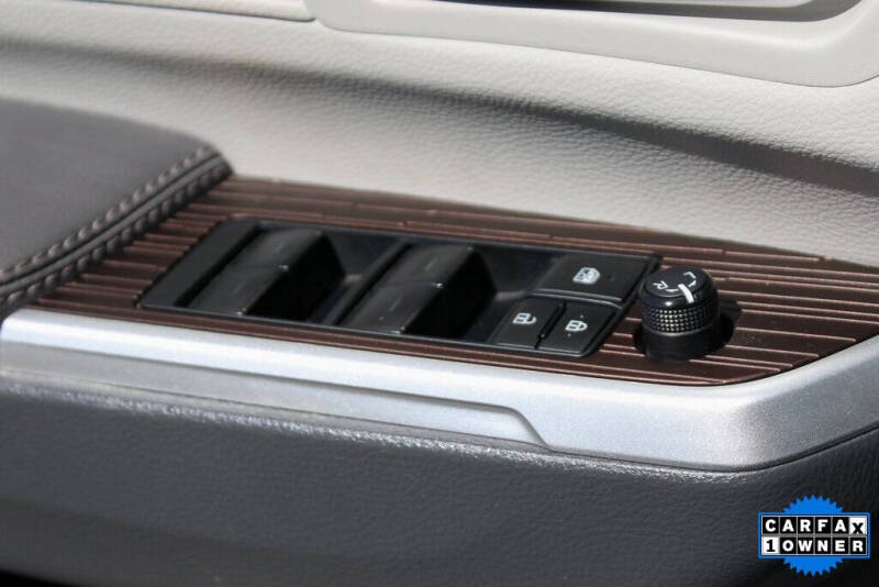 2023 Toyota Sienna XLE 7-Passenger