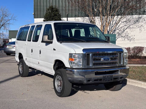 2012 Ford E-Series E-350 SD XLT