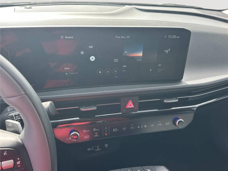 2025 Kia EV6 Light Long Range
