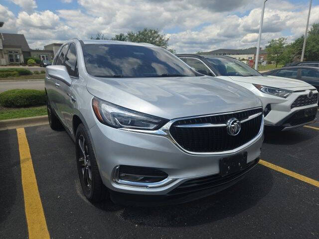 2020 Buick Enclave Essence