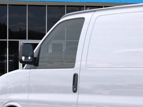 2025 Chevrolet Express 2500