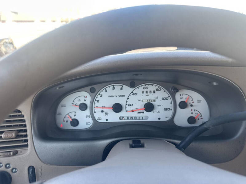 2001 Ford Explorer Sport Trac