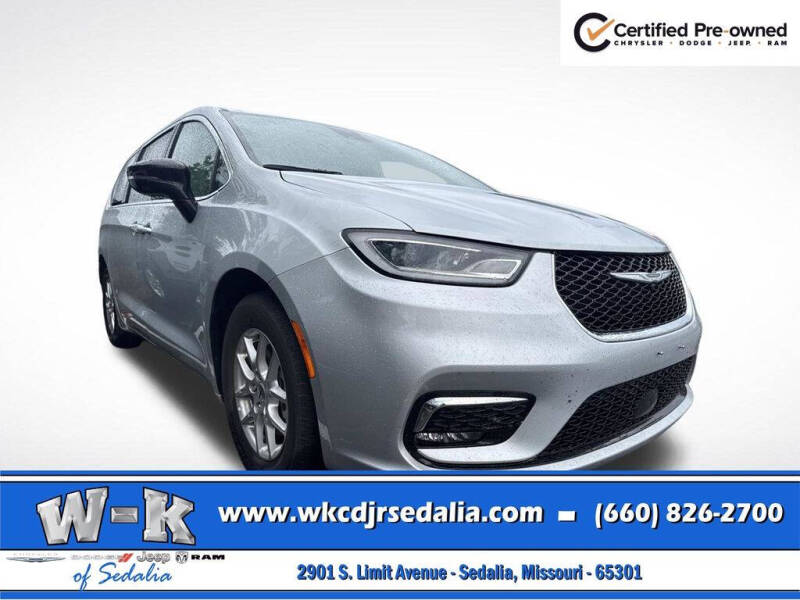 2024 Chrysler Pacifica Touring L