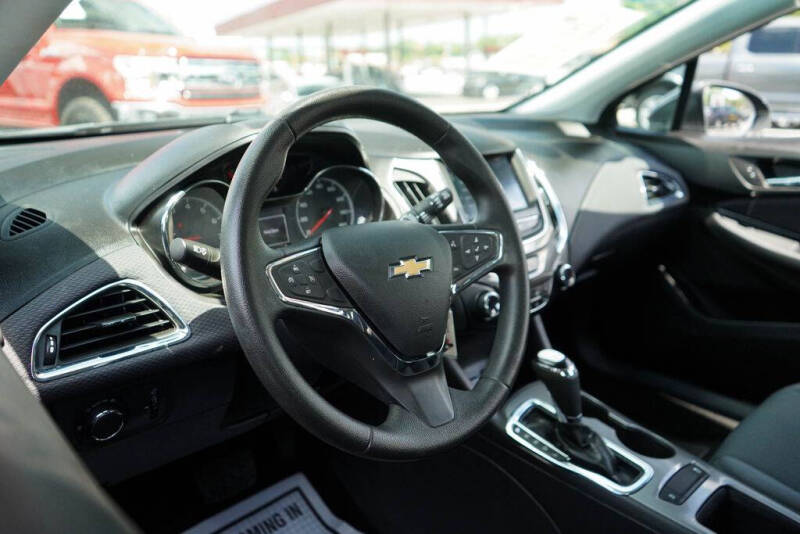 2019 Chevrolet Cruze LT