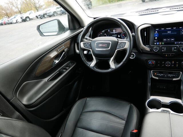 2022 GMC Terrain Denali