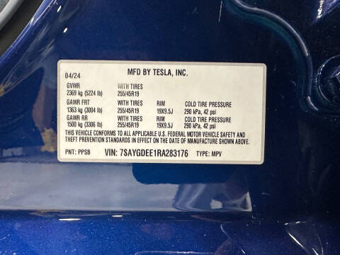 2024 Tesla Model Y Long Range