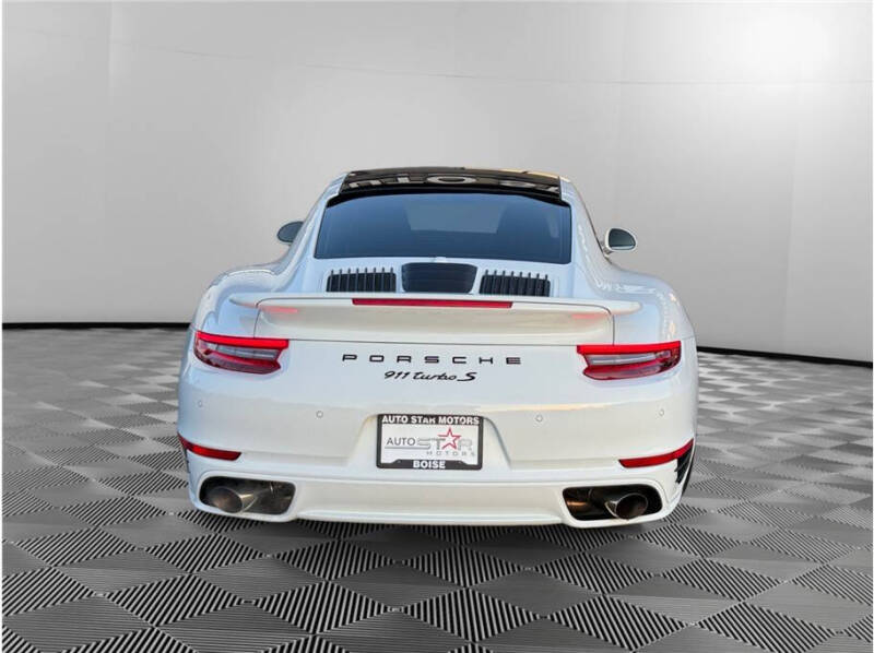 2018 Porsche 911 Turbo