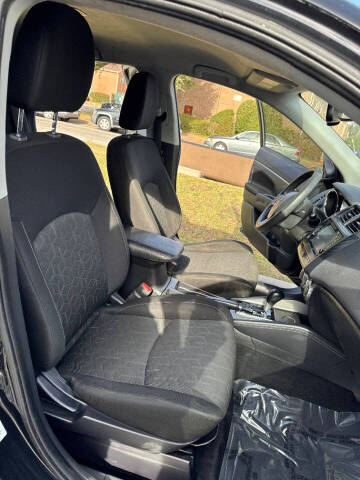 2022 Mitsubishi Outlander Sport ES