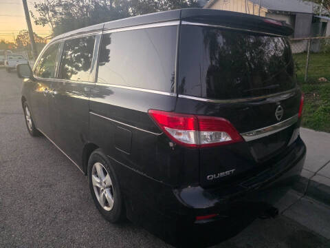 2014 Nissan Quest 3.5 SV