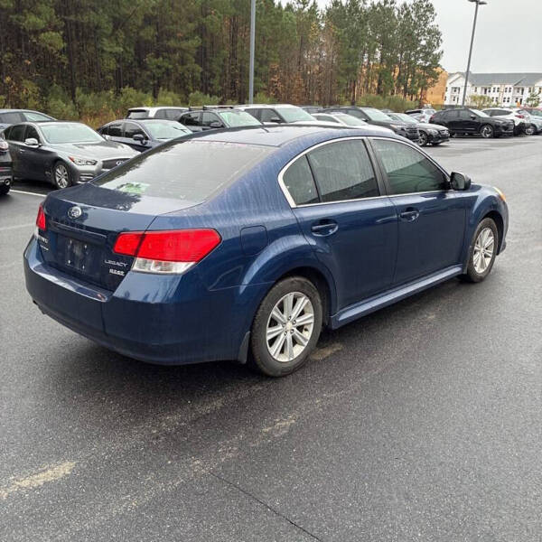 2011 Subaru Legacy 2.5i Premium
